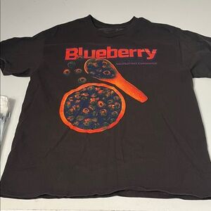 Atthemoment Medium Blueberry Scientific Name Short Sleeve Brown Graphic T